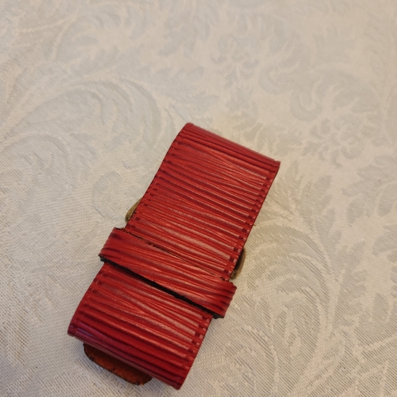 Louis Vuitton Red Epi Luggage Tag and Poignet - Picture 7 of 12